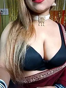 Bold__Lisa from StripChat is Freechat