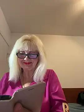 BoloshkaBlonda from StripChat