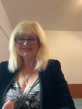 BoloshkaBlonda from StripChat is Freechat