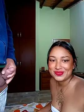 Bonnie_Clydeee from StripChat is Freechat