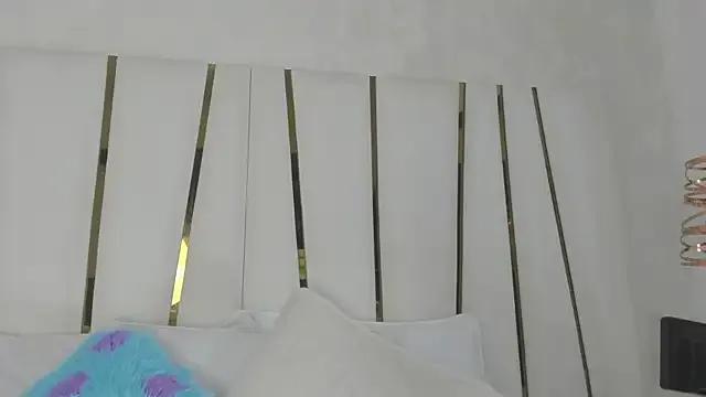 Bonnie_sm from StripChat