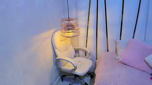 bonnie_sm from StripChat is Freechat