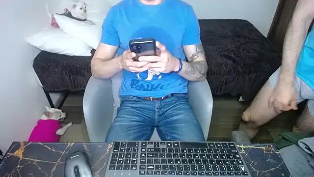 Try girls webcam shows. Sweet cute Free Performers.