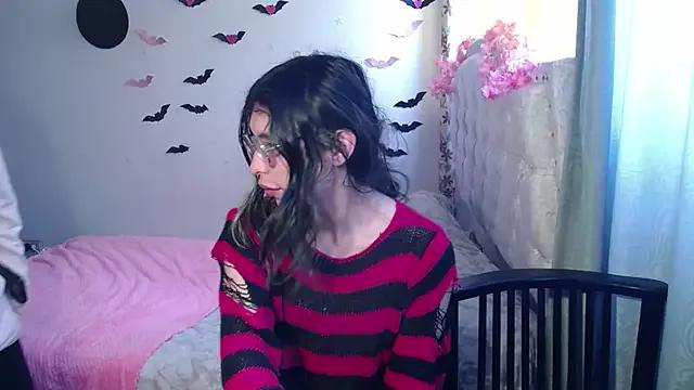 Try girls webcam shows. Sweet cute Free Performers.