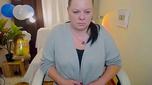 BritneyRaine from StripChat is Freechat