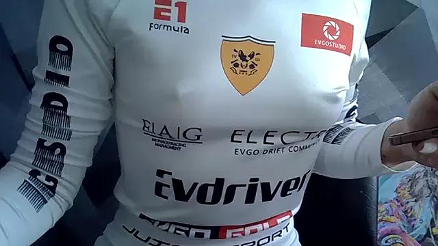 BritneyXKittensx from StripChat is Freechat