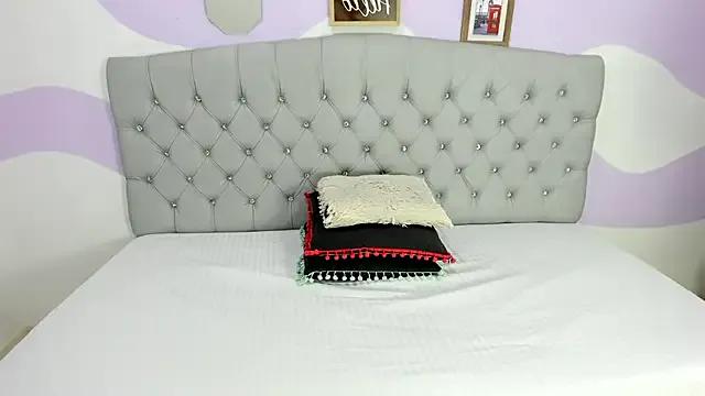 Try girls webcam shows. Sweet cute Free Performers.