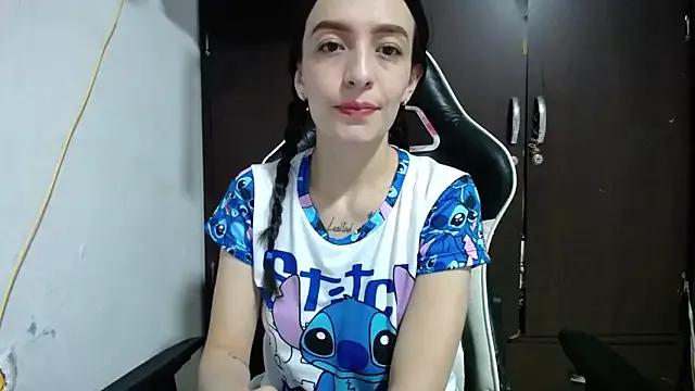 Bulma_milk from StripChat