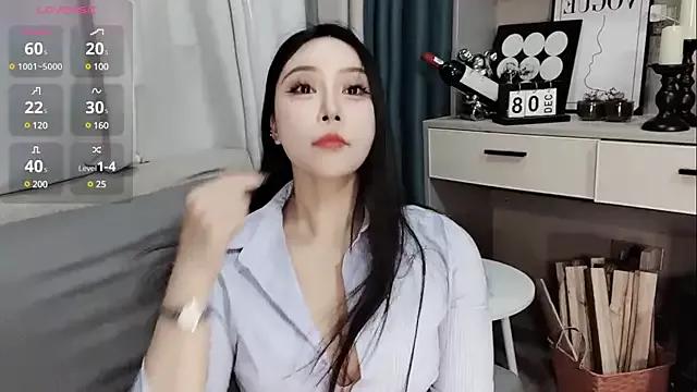 Caicai-a from StripChat
