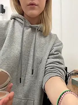 Freechat CaitlinSugar on StripChat