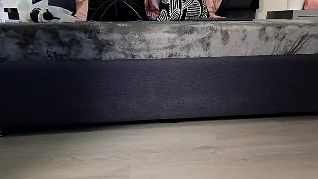 Calipso_Parisi from StripChat is Freechat