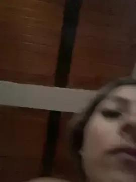cami-leon from StripChat is Freechat