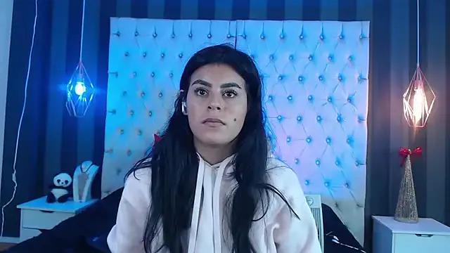 Camile_Petite from StripChat is Freechat