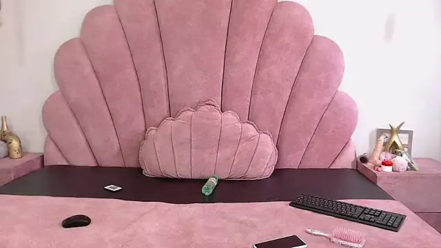 Freechat Candy_Bony on StripChat