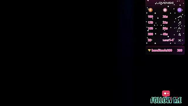 Carla_kiss from StripChat is Freechat