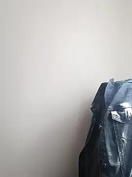 Caroline-17 from StripChat is Freechat