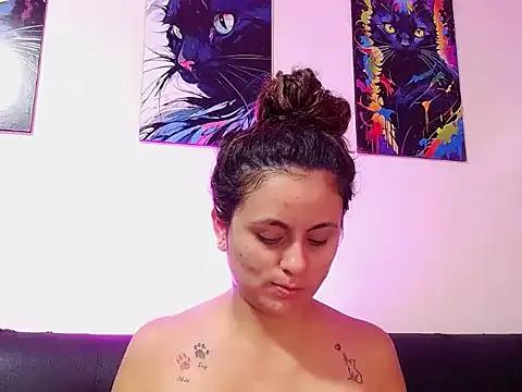 Try girls webcam shows. Sweet cute Free Performers.