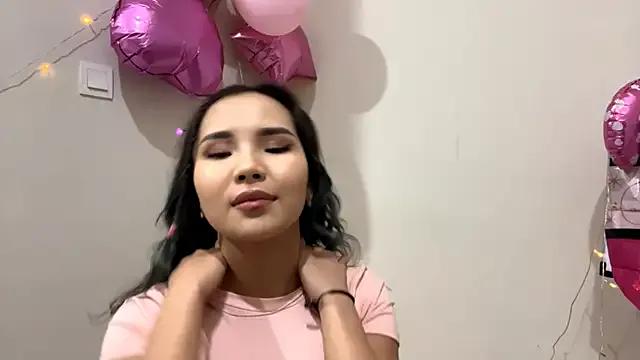 Try girls webcam shows. Sweet cute Free Performers.