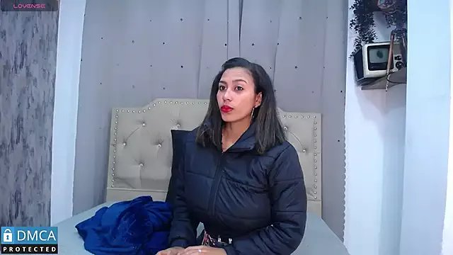 Freechat CarolRodriguez_ on StripChat