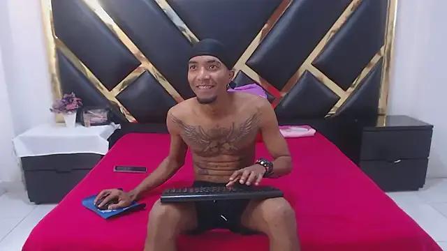 Caroyandy3 from StripChat is Freechat