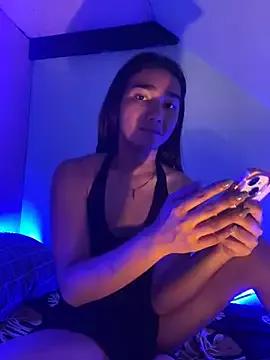 Try girls webcam shows. Sweet cute Free Performers.