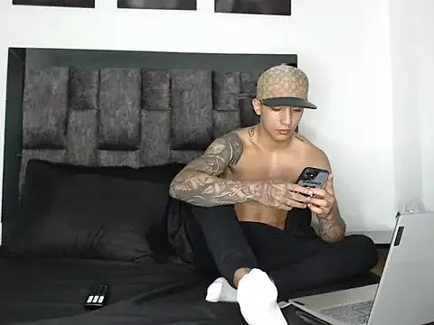 Cash_masters777 from StripChat