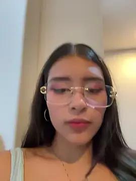 CataEvans from StripChat is Freechat