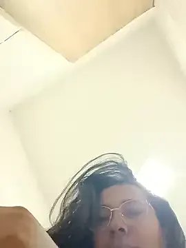 CataleyaRoselle from StripChat is Freechat