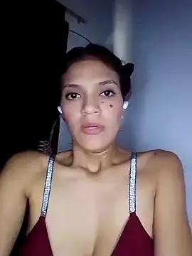 CataleyaRouns from StripChat is Freechat