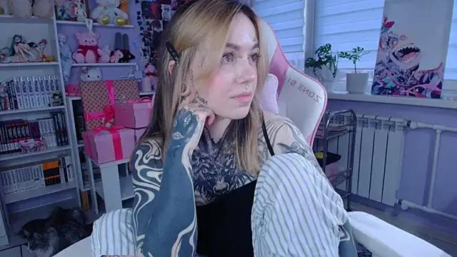 Catharsisi from StripChat is Freechat