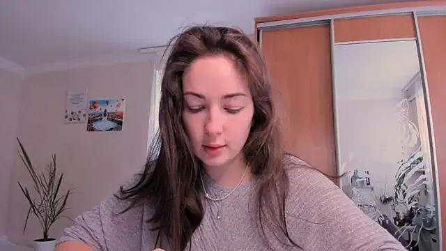 Freechat cClandesTina on StripChat