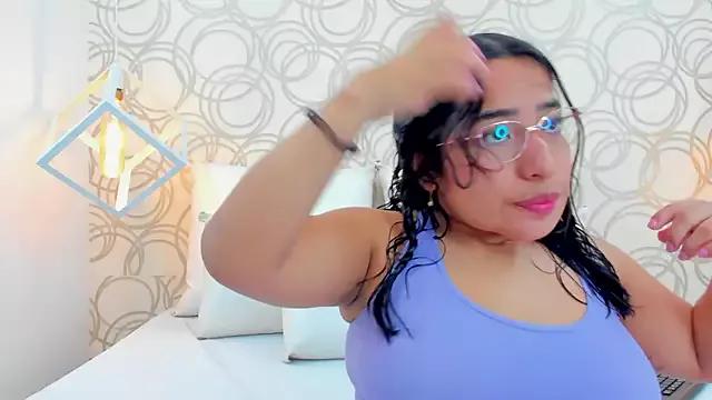 Try girls webcam shows. Sweet cute Free Performers.