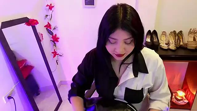 Try girls webcam shows. Sweet cute Free Performers.