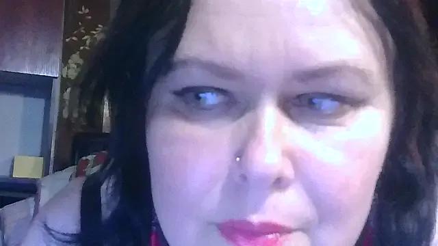 CharleeKendall from StripChat is Freechat