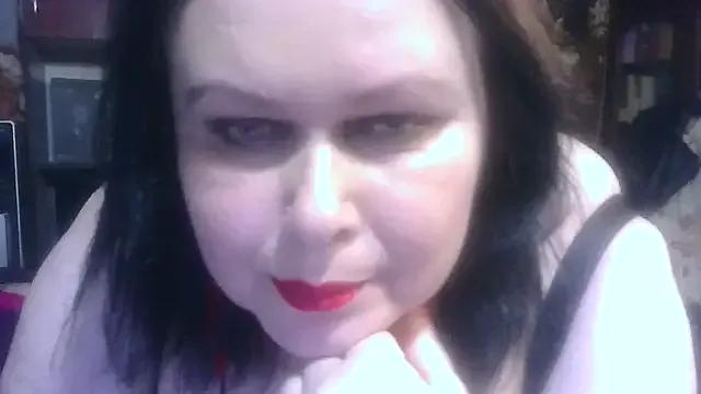 CharleeKendall from StripChat is Freechat