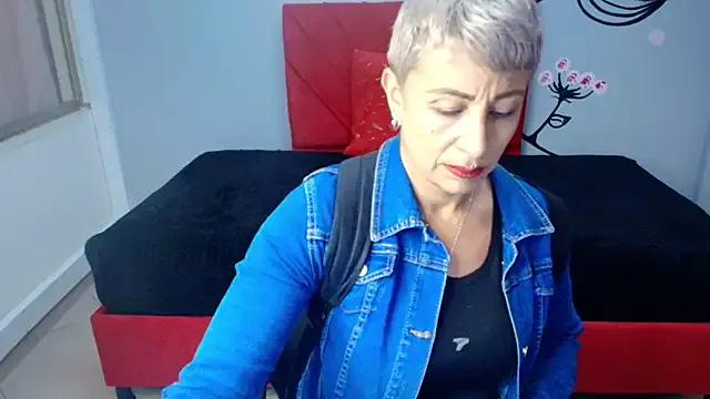 Charlotte__Gray from StripChat is Freechat