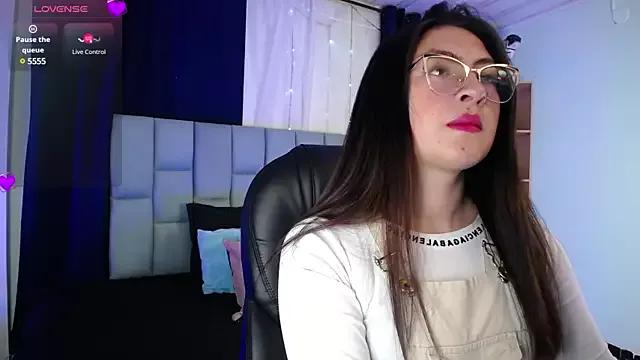 Charlottegh_ from StripChat is Freechat