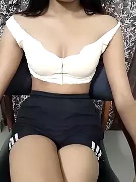 Charming_Glow from StripChat is Freechat