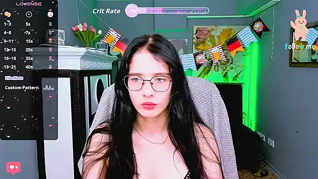 Charming_Mysteriousss from StripChat is Freechat