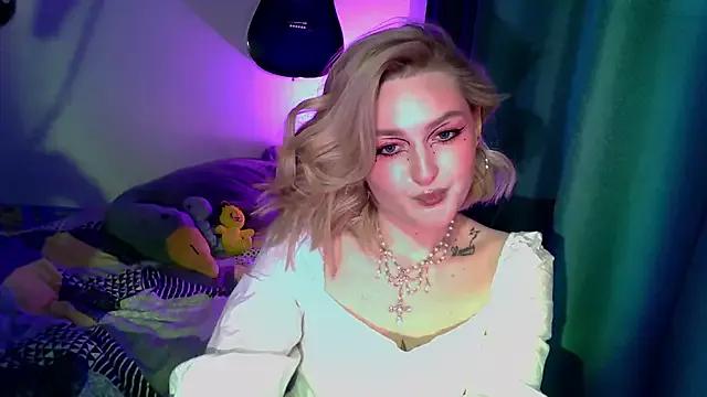 Charming_Nicolette from StripChat is Freechat
