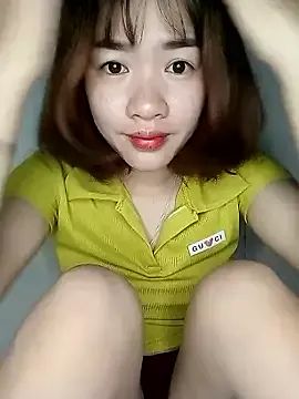 Chery2k2 from StripChat is Freechat