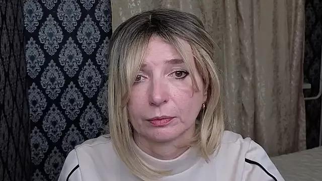 Chery_Bom from StripChat is Freechat