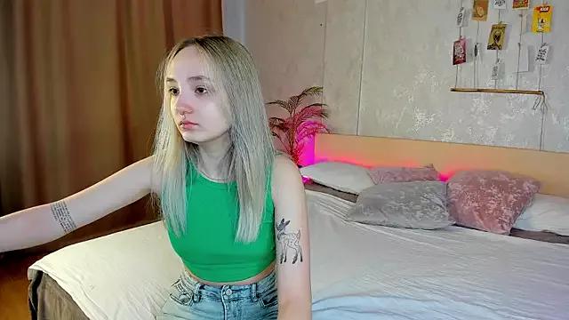 Try girls webcam shows. Sweet cute Free Performers.