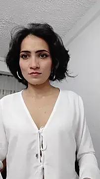 chloehanna from StripChat is Freechat