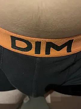 christophecamzzl from StripChat is Freechat