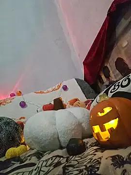 cinnocent from StripChat is Freechat