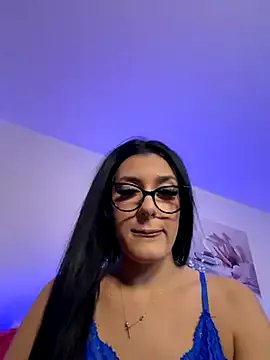 Freechat claraseloura on StripChat