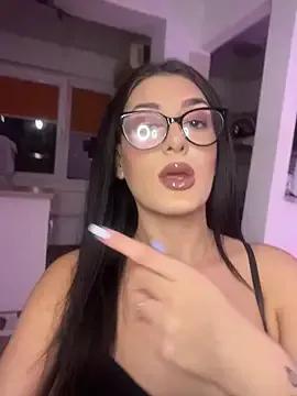 claraseloura from StripChat is Freechat