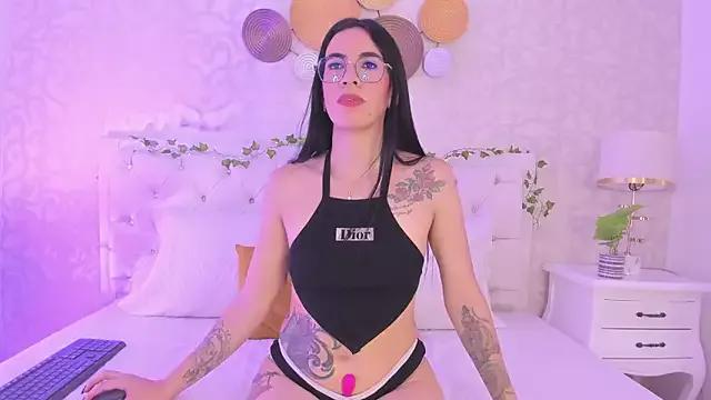 Try girls webcam shows. Sweet cute Free Performers.