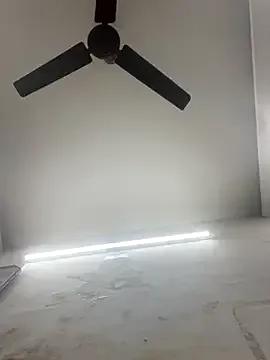 ClassyQueen from StripChat is Freechat